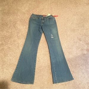 UNIONBAY Blue Flare Leg Jeans low rise nwt Y2K style size 7 inseam 28